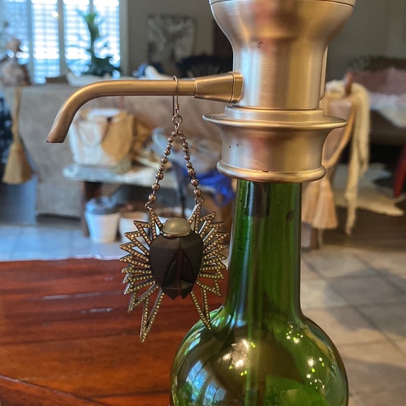 Eddie Borgo winged scarab earrings - Picture 3 of 3